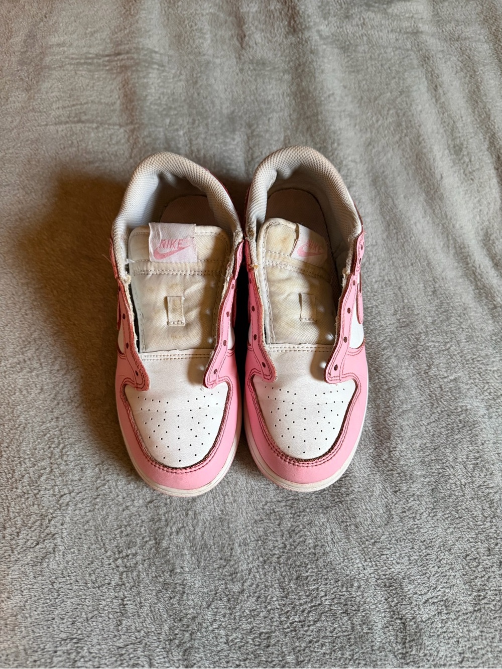 Nike Kids Pink and White Dunks
